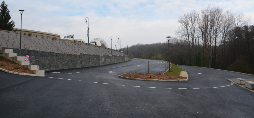 ESPACES PUBLICS – PARKING ABORDS ECOLE ET SALLE DES FÊTES USSAC (1)