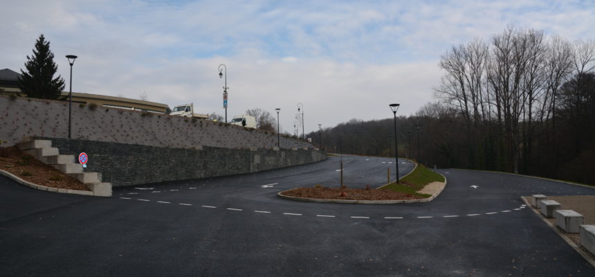 ESPACES PUBLICS – PARKING ABORDS ECOLE ET SALLE DES FÊTES USSAC (13)