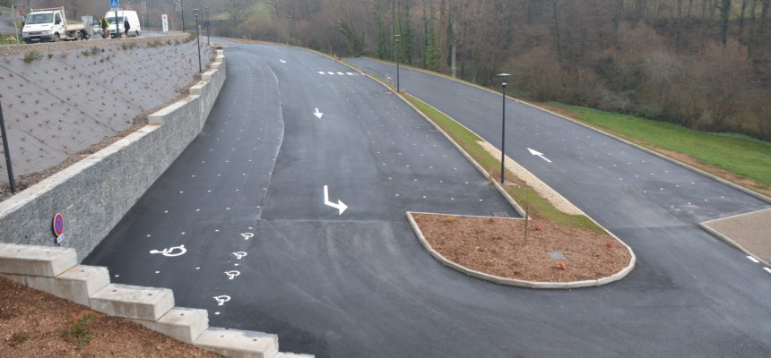 ESPACES PUBLICS – PARKING ABORDS ECOLE ET SALLE DES FÊTES USSAC (6)